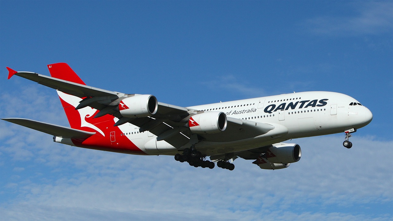 qantas data breach